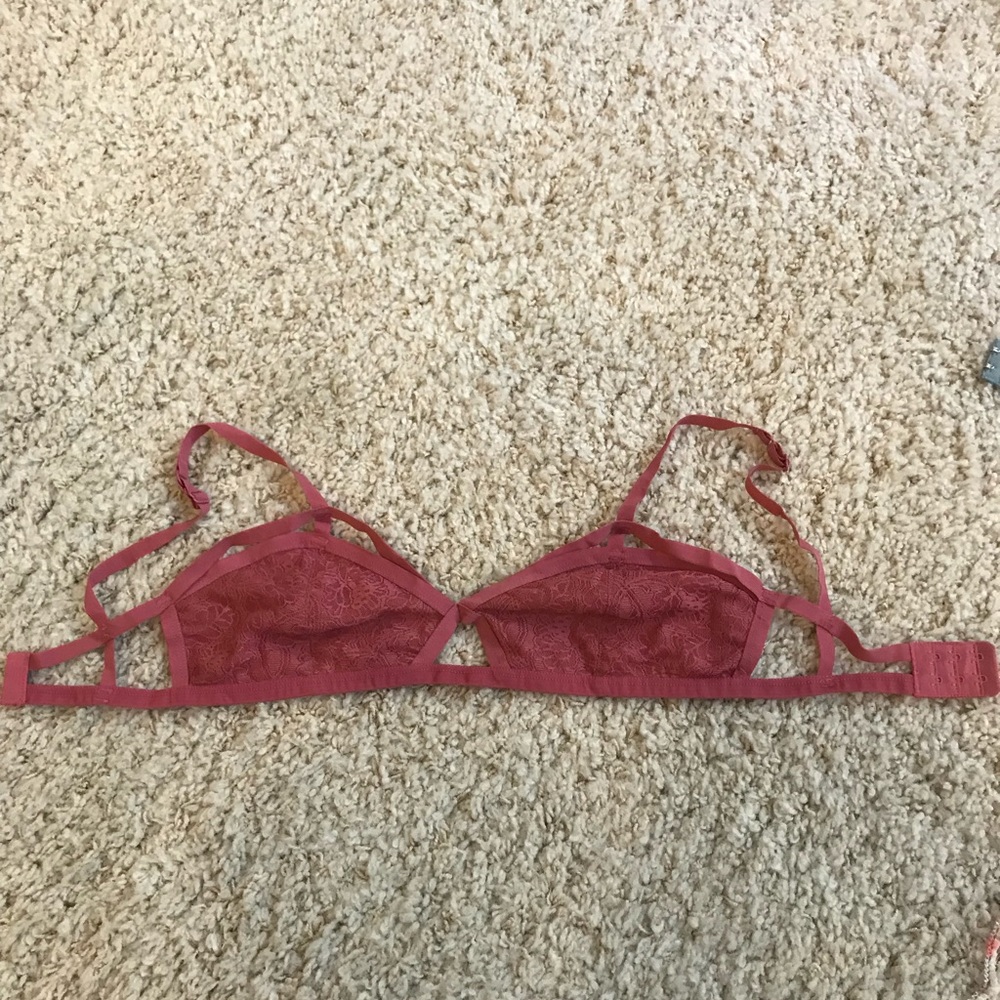 Small urban outfitters Bralette